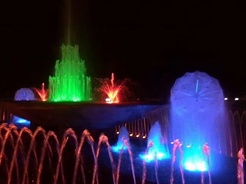 水景噴泉支撐器批發(fā)價(jià)解析及假山景觀應(yīng)用